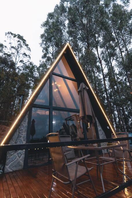 Cabana Raizes: A-Frame Com Vista Para As Montanhas Villa Baependi Exterior photo