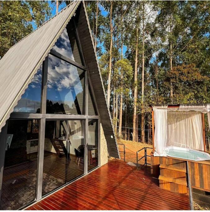 Cabana Raizes: A-Frame Com Vista Para As Montanhas Villa Baependi Exterior photo